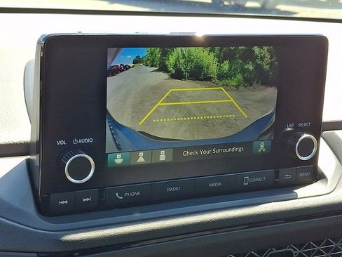 Certified 2025 Honda Accord SE image 19