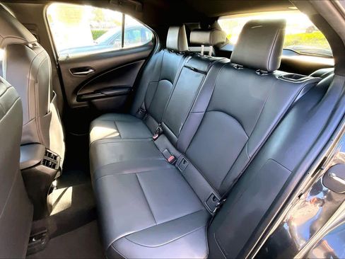 Used 2021 Lexus UX 200 w/ Premium Package FWD image 21