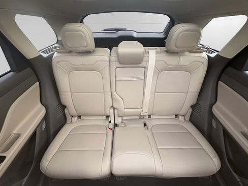 Certified 2024 Lincoln Corsair Grand Touring AWD/4WD image 13
