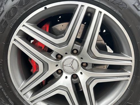 Used 2015 Mercedes-Benz G 63 AMG 4MATIC image 11