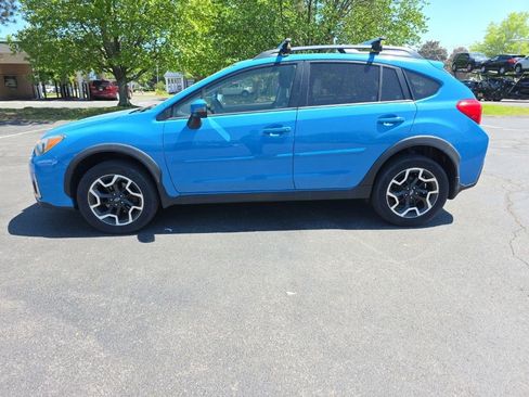 Used 2016 Subaru Crosstrek 2.0i Limited AWD/4WD image 5