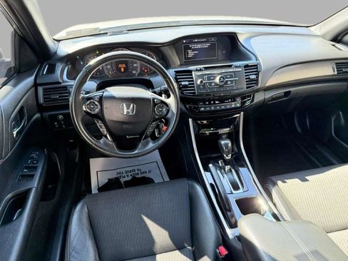 Used 2016 Honda Accord Sport image 24