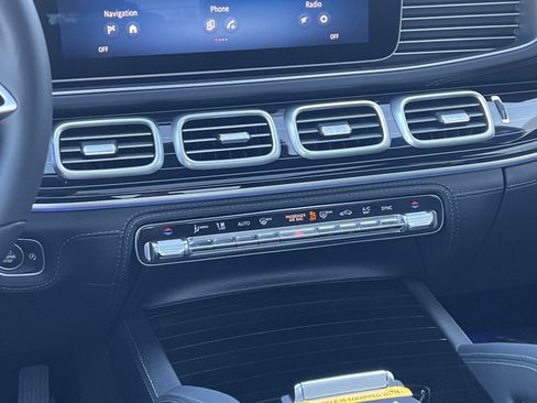 Certified 2025 Mercedes-Benz GLE 350 GLE 350 image 38