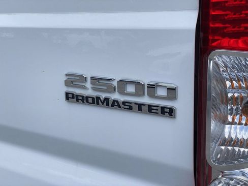 Used 2023 RAM ProMaster 2500 FWD image 10