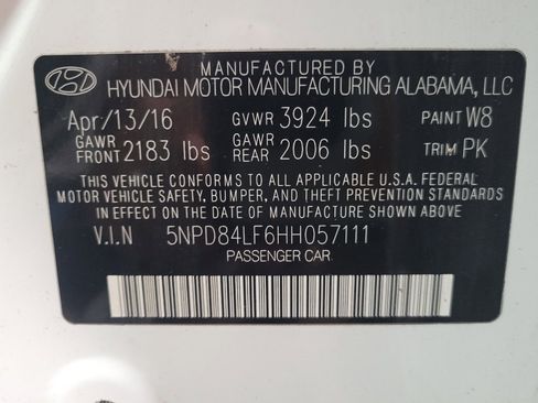 Used 2017 Hyundai Elantra SE image 33