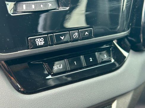 Used 2024 Lexus RX 500h F Sport w/ Convenience Package AWD/4WD image 28