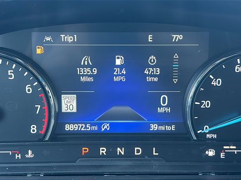 Used 2021 Ford Explorer XLT w/ Equipment Group 202A image 27