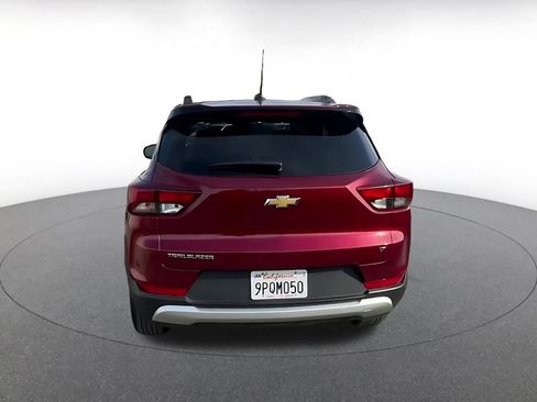 Used 2025 Chevrolet TrailBlazer LT image 12
