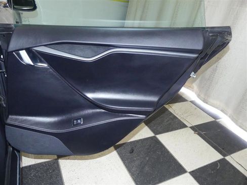 Used 2019 Tesla Model S 100D image 26
