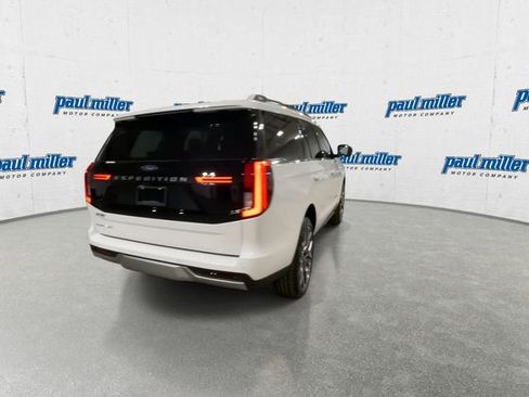 New 2026 Ford Expedition Platinum w/ Platinum Ultimate Package AWD/4WD image 10