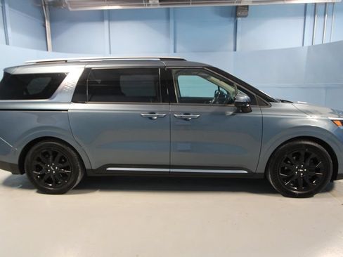 Used 2022 Kia Carnival SX Prestige FWD image 39