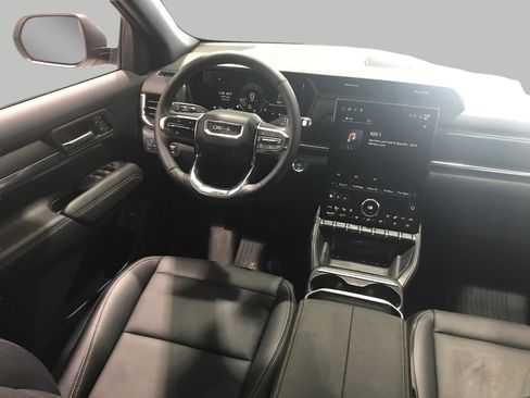 Certified 2026 GMC Terrain Elevation w/ Elevation Premium Package image 13