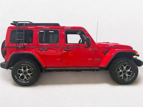 Used 2019 Jeep Wrangler Unlimited Rubicon image 10