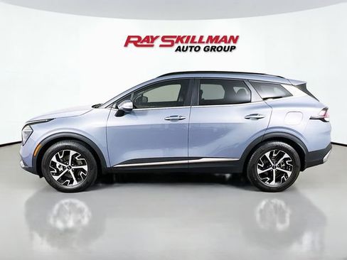 Used 2025 Kia Sportage EX w/ Premium Package FWD image 4
