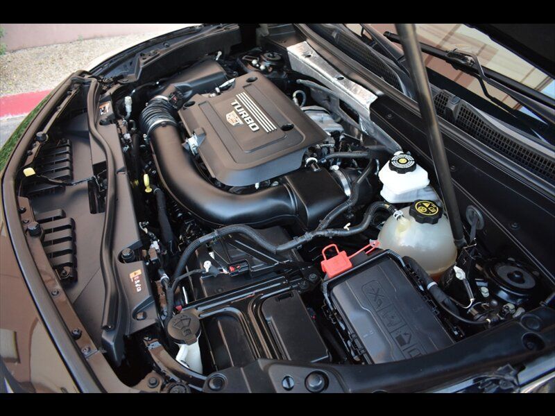 Used 2023 Cadillac XT4 Premium Luxury FWD image 42