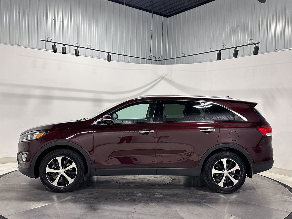 Used 2017 Kia Sorento EX FWD image 14