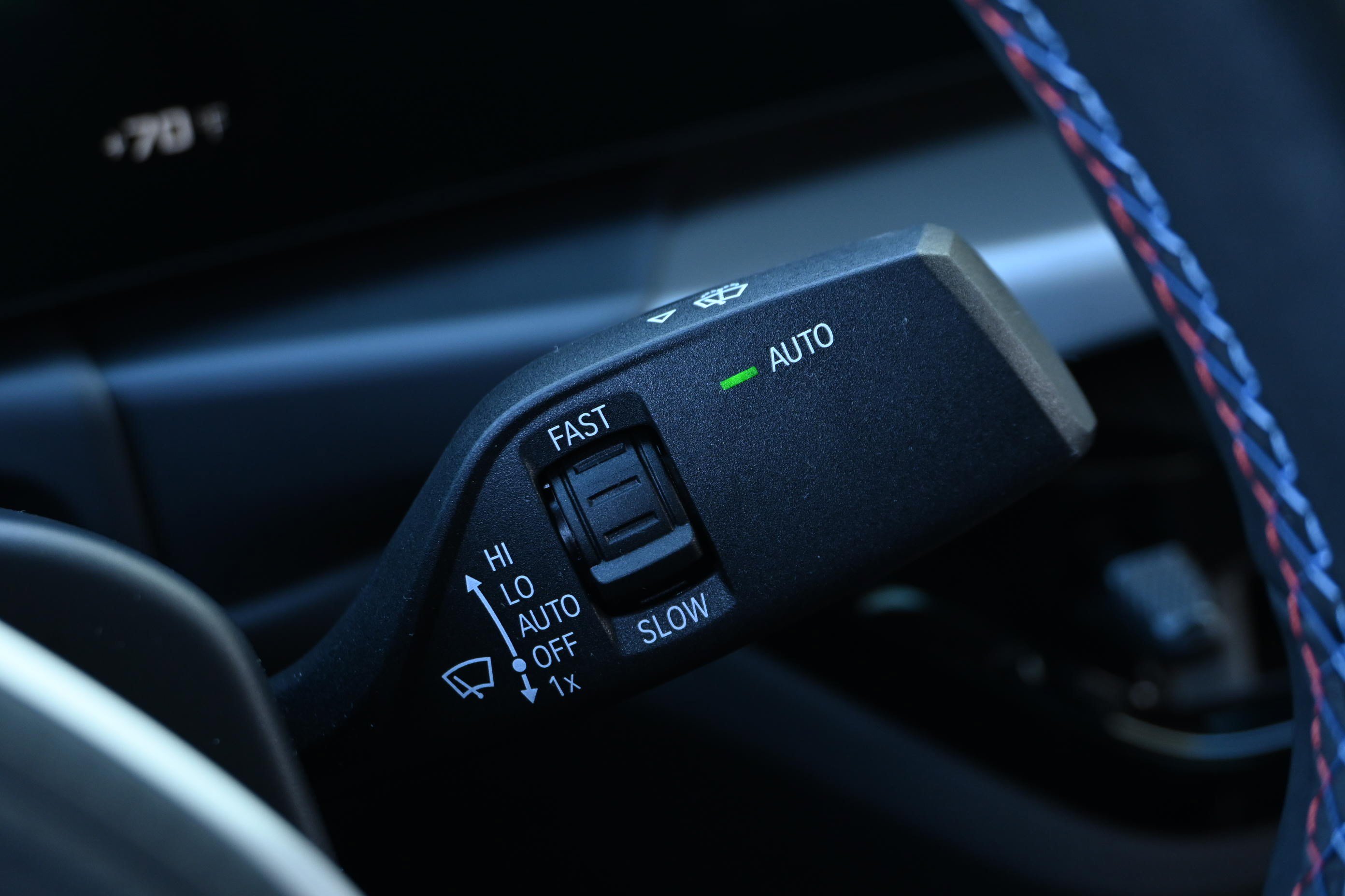 Used 2026 BMW M2 w/ Lighting Package RWD image 40