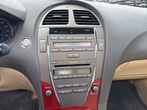 Used 2009 Lexus ES 350 FWD image 16
