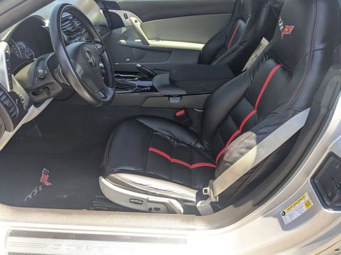 Used 2008 Chevrolet Corvette Convertible w/ Preferred Equipment Group RWD image 15