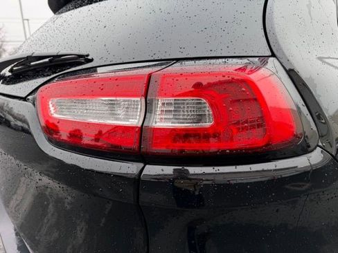 Used 2017 Jeep Cherokee 75th Anniversary image 6