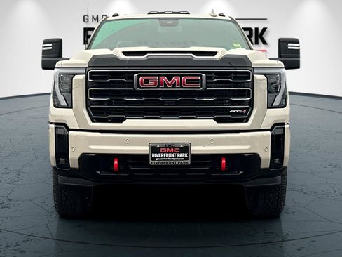 New 2026 GMC Sierra 2500 AT4 w/ Max Trailering Package image 8
