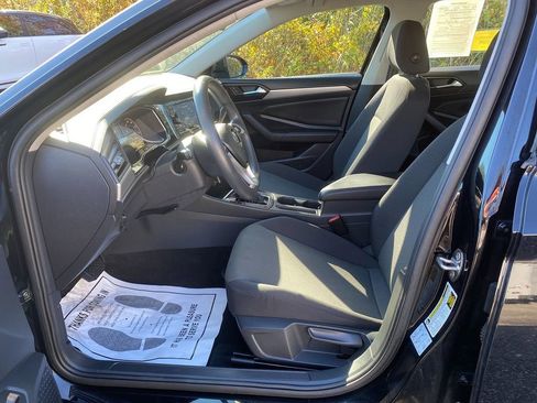 Used 2019 Volkswagen Jetta S w/ Driver Assistance Package image 12