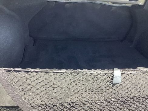 Used 2024 Hyundai Elantra Blue image 9