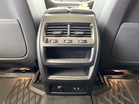 New 2026 BMW X5 xDrive50e w/ Premium Package image 26