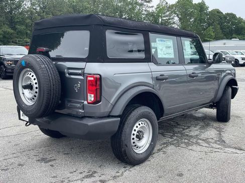 New 2025 Ford Bronco 4-Door image 24