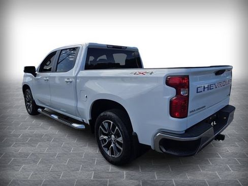 Used 2022 Chevrolet Silverado 1500 LT w/ Protection Package AWD/4WD image 7