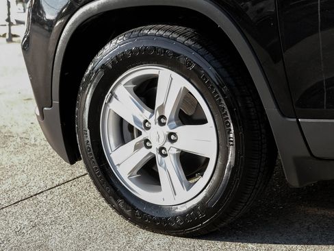 Used 2020 Chevrolet Trax LS w/ Tint and Cruise Package image 50