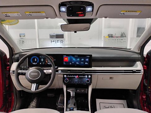 Used 2025 Hyundai Tucson SEL image 22