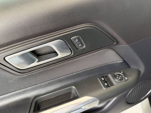 Used 2019 Ford Mustang GT RWD image 24