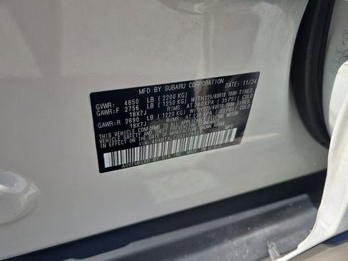 Used 2025 Subaru Outback Onyx Edition AWD/4WD image 35