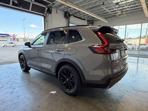 Used 2024 Honda CR-V Sport image 5