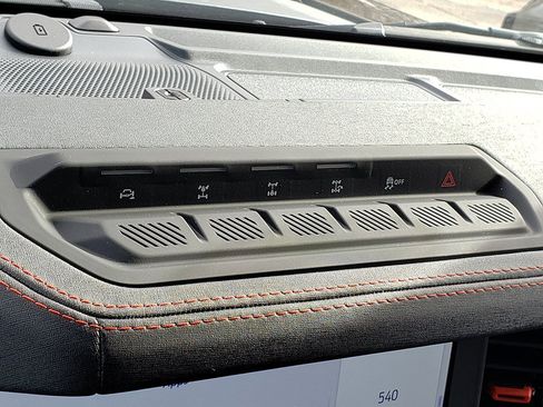 New 2025 Ford Bronco Raptor image 27