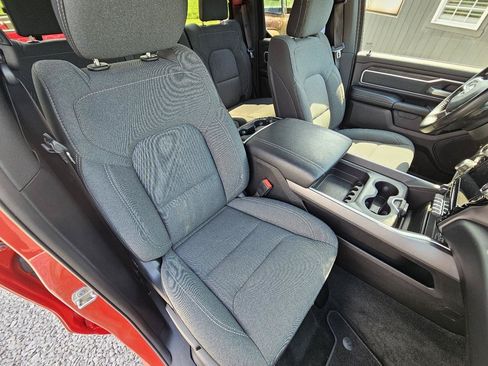 Used 2021 RAM 1500 Big Horn AWD/4WD image 30