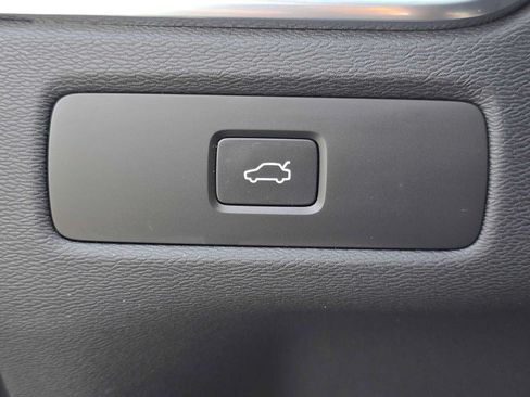 Used 2026 Volvo XC60 B5 Plus w/ Climate Package AWD/4WD image 33
