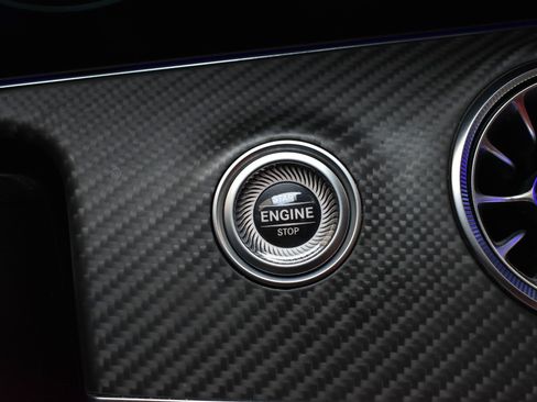Used 2022 Mercedes-Benz AMG GT 43 image 25