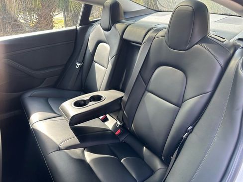 Used 2021 Tesla Model 3 Standard Range Plus image 30