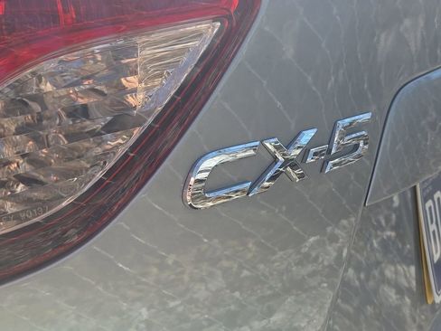 Used 2015 MAZDA CX-5 Touring image 11
