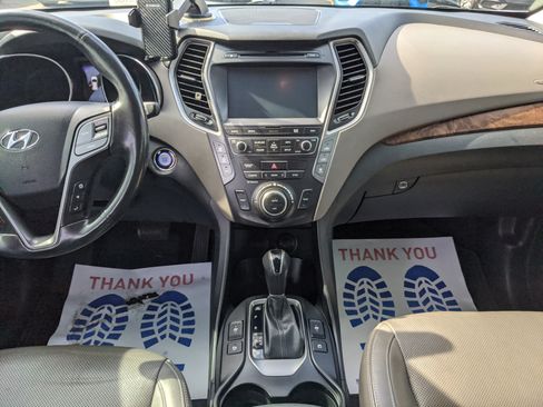 Used 2017 Hyundai Santa Fe Limited image 13