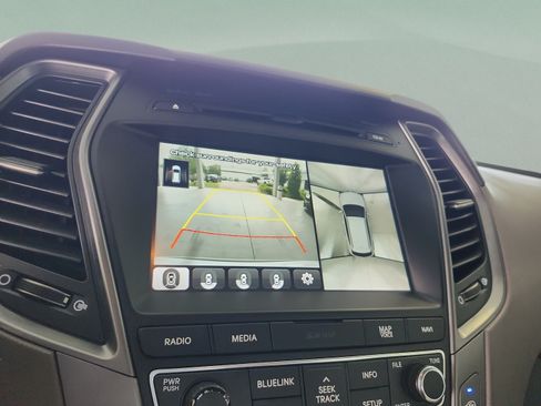 Used 2017 Hyundai Santa Fe Sport FWD image 25