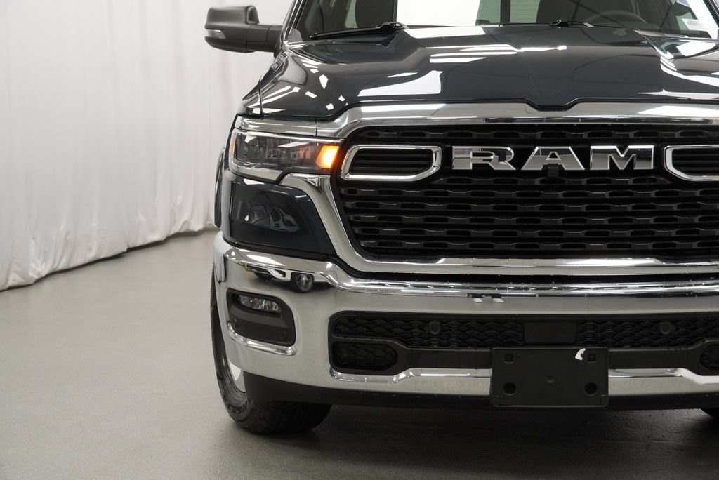 New 2026 RAM 1500 Big Horn AWD/4WD image 6