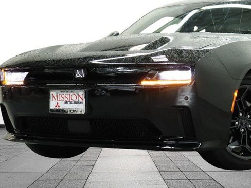 Used 2025 Dodge Charger Daytona R/T w/ Quick Order Package 25M R/T AWD/4WD image 3