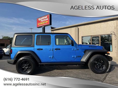 Used 2023 Jeep Wrangler Unlimited Sport AWD/4WD image 1