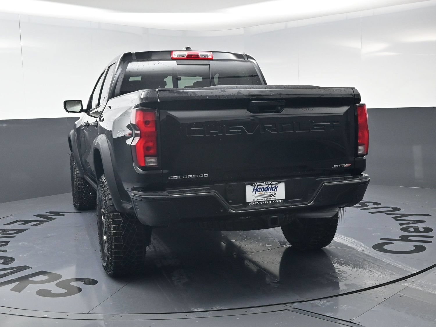 New 2026 Chevrolet Colorado ZR2 w/ Technology Package AWD/4WD image 8