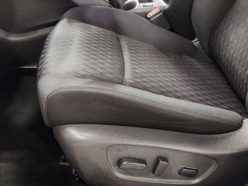 Used 2020 Nissan Rogue SV w/ Sun & Sound Touring Package image 45