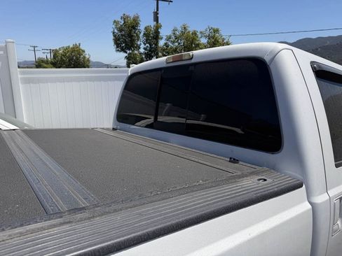 Used 2010 Ford F250 Lariat AWD/4WD image 3
