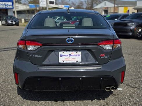 Used 2024 Toyota Corolla SE image 4